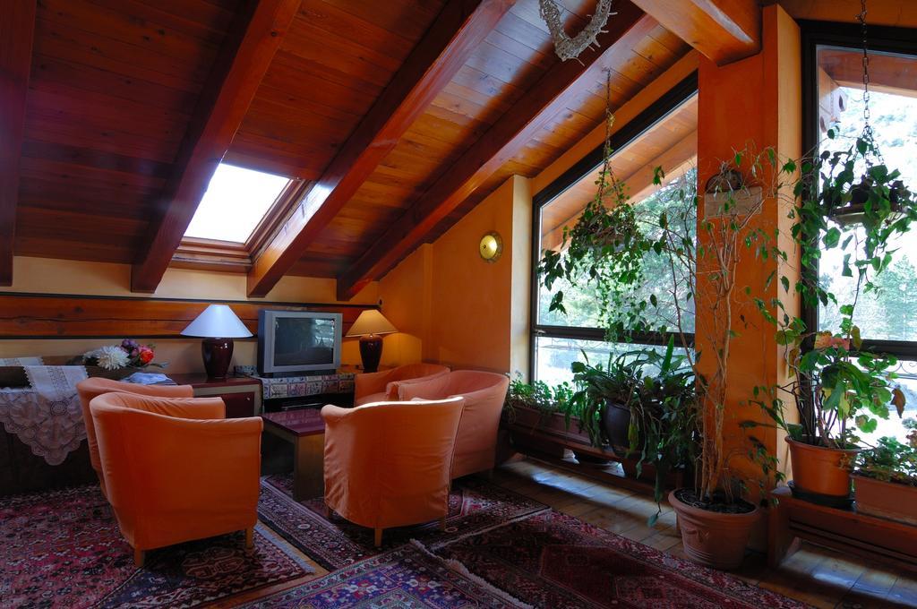 Hotel Bucaneve Bardonecchia Exterior foto