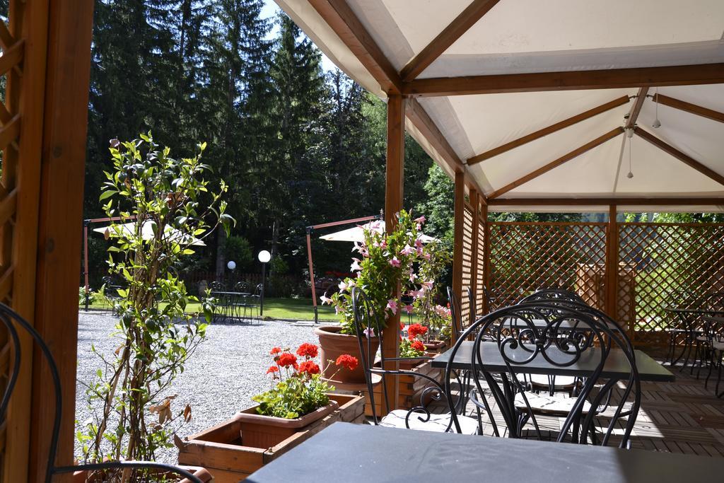 Hotel Bucaneve Bardonecchia Exterior foto