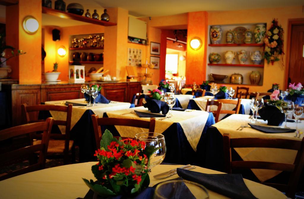 Hotel Bucaneve Bardonecchia Exterior foto