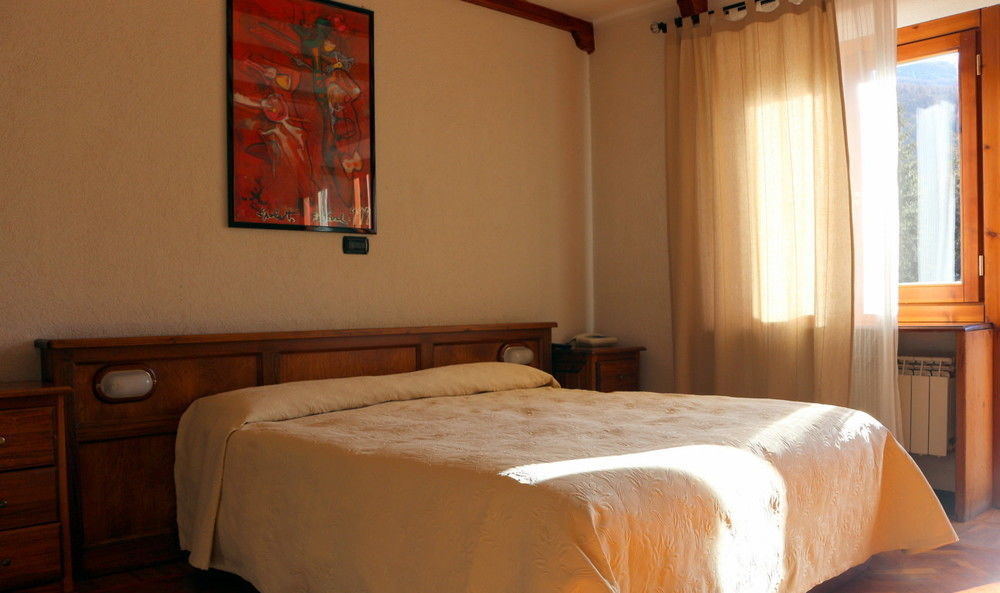 Hotel Bucaneve Bardonecchia Exterior foto