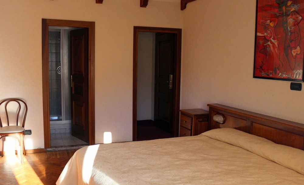 Hotel Bucaneve Bardonecchia Exterior foto