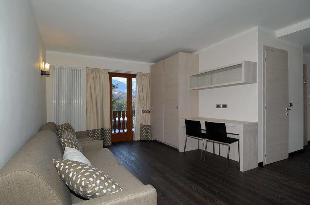 Hotel Bucaneve Bardonecchia Exterior foto